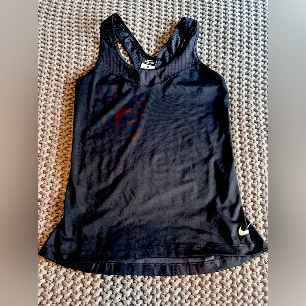 NikePro Tank